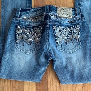 Miss Me Straight Jeans 27